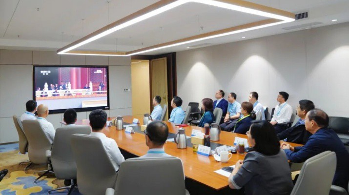 甘肅文旅集團(tuán)組織觀看紀(jì)念中國人民抗日戰(zhàn)爭(zhēng)暨世界反法西斯戰(zhàn)爭(zhēng)勝利80周年紀(jì)念大會(huì)